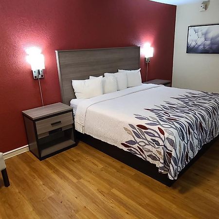 Red Roof Inn & Suites Cornelius - Lake Norman Esterno foto