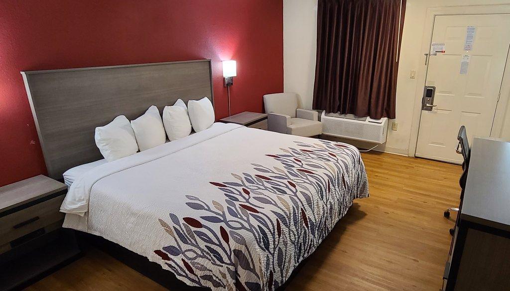 Red Roof Inn & Suites Cornelius - Lake Norman Esterno foto